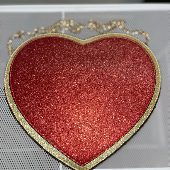 Valentines Day Heart purse - Picture 2 of 2